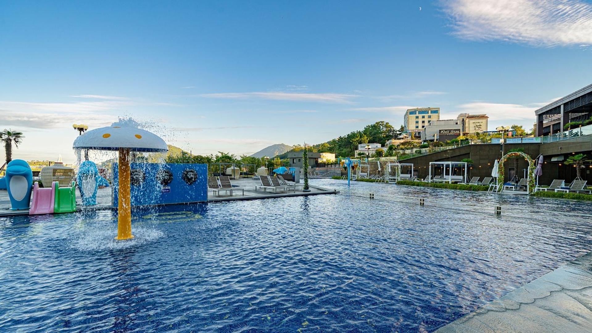 Hotel Jcs Yeosu Exterior photo